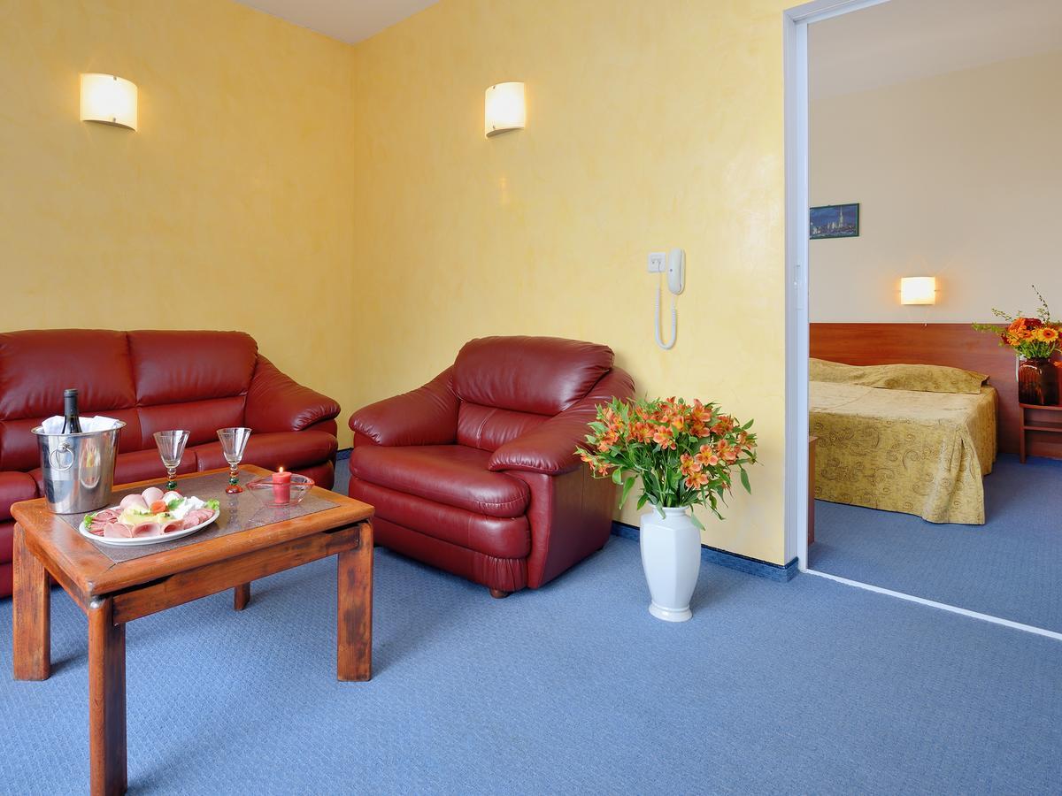 Augusta Spa Hotel Hisarya Luaran gambar